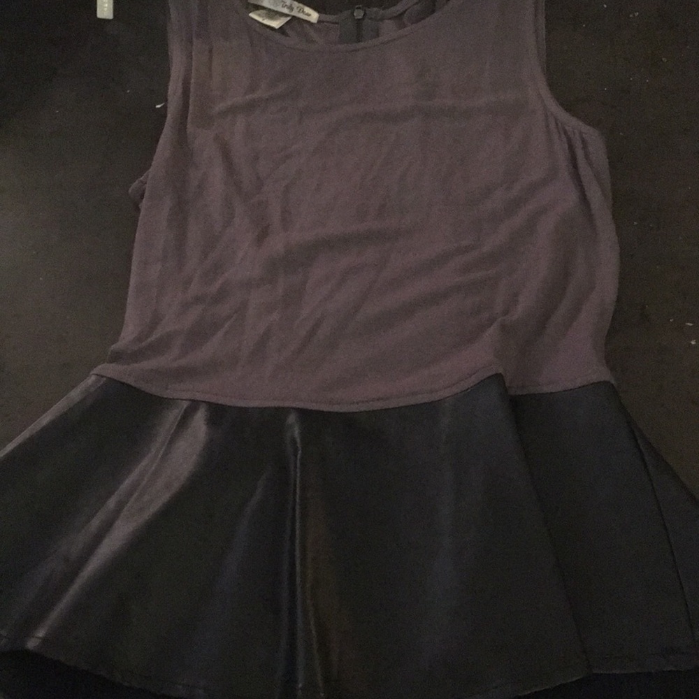 Never wore - Picture 2 of 2